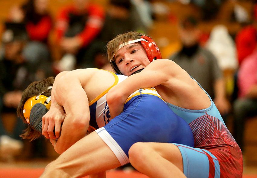 Bon Homme/Avon edges Canton for Tom Studelska wrestling team title 